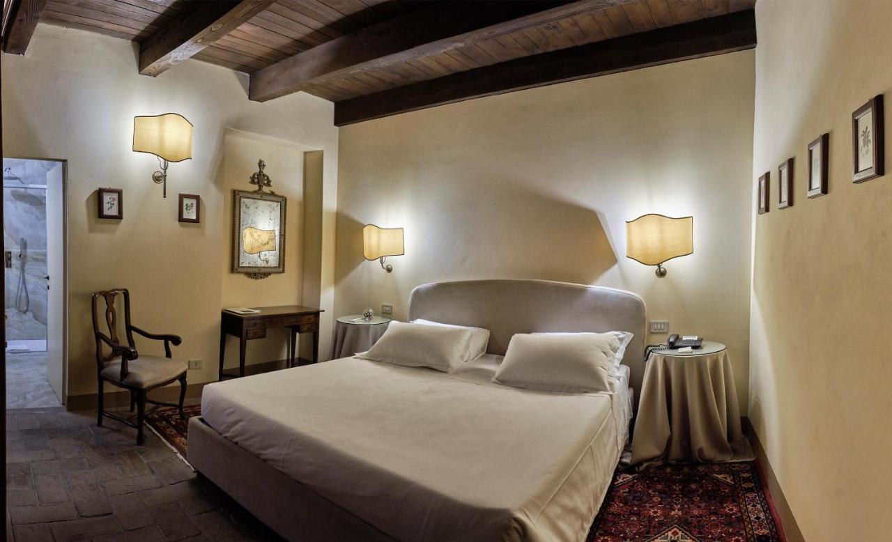 Palazzo Viviani Castello Di Montegridolfo Hotel Ngoại thất bức ảnh