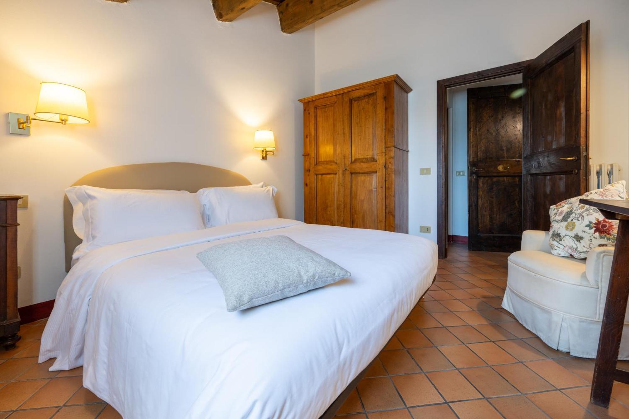 Palazzo Viviani Castello Di Montegridolfo Hotel Ngoại thất bức ảnh