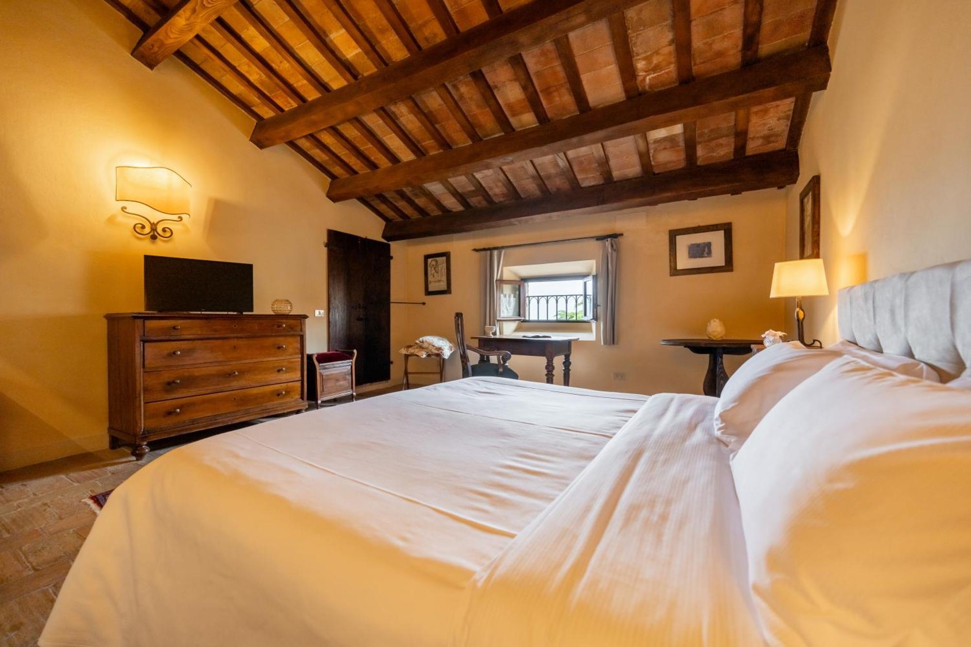 Palazzo Viviani Castello Di Montegridolfo Hotel Ngoại thất bức ảnh